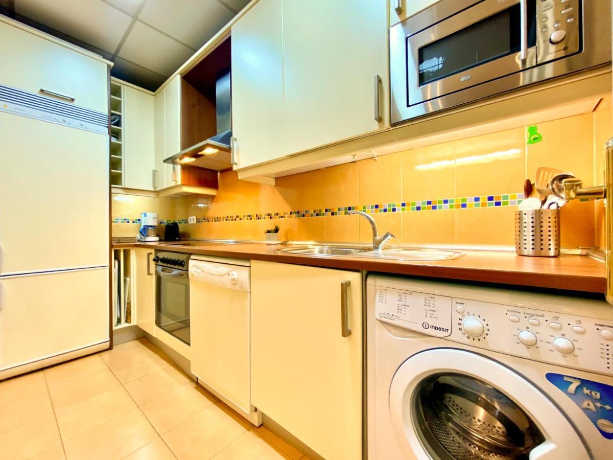 Charming Gran Via VI Appartement Madrid Buitenkant foto